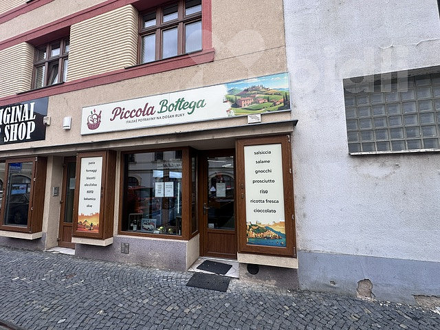 Pronájem obchodních prostor 95 m² – fotografie 2