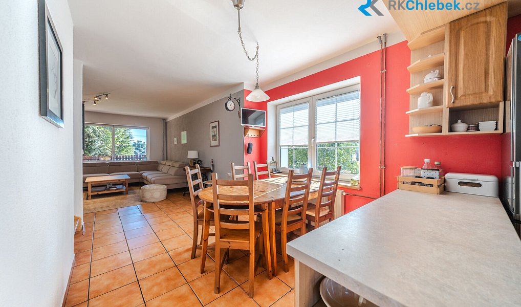 Prodej domu 268 m² s pozemkem 1 080 m², Kravaře – náhled fotky 5