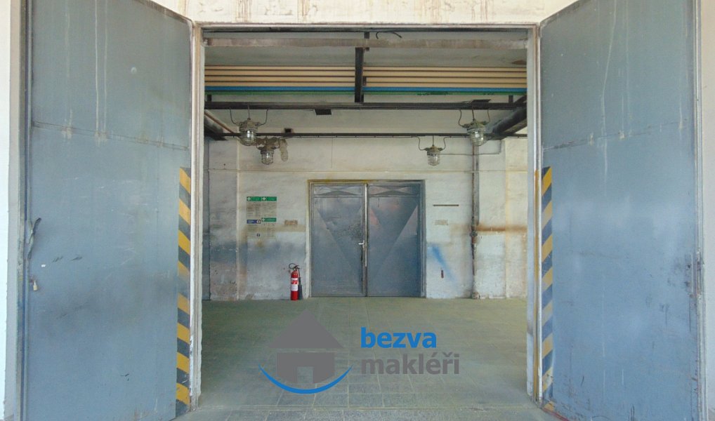 Pronájem výrobních prostor 377 m², Skuteč – náhled fotky 4