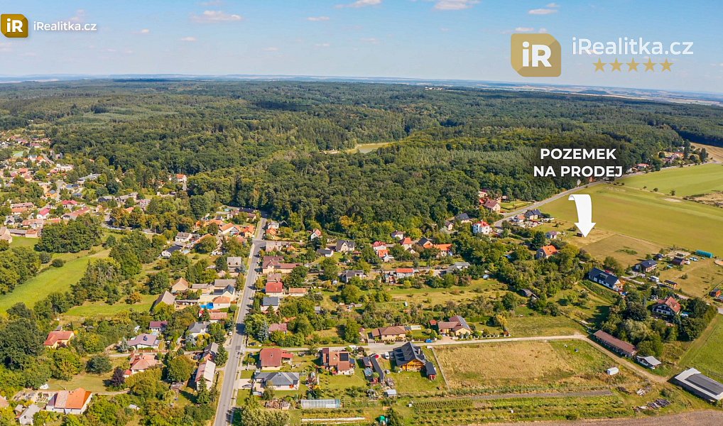 Prodej stavebního pozemku 1 910 m², Charvatce – náhled fotky 7