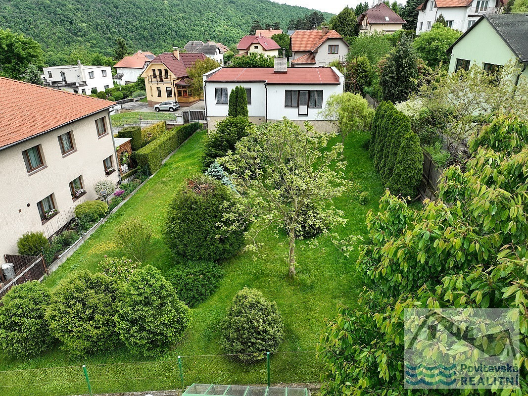 Prodej domu 214 m² s pozemkem 858 m²