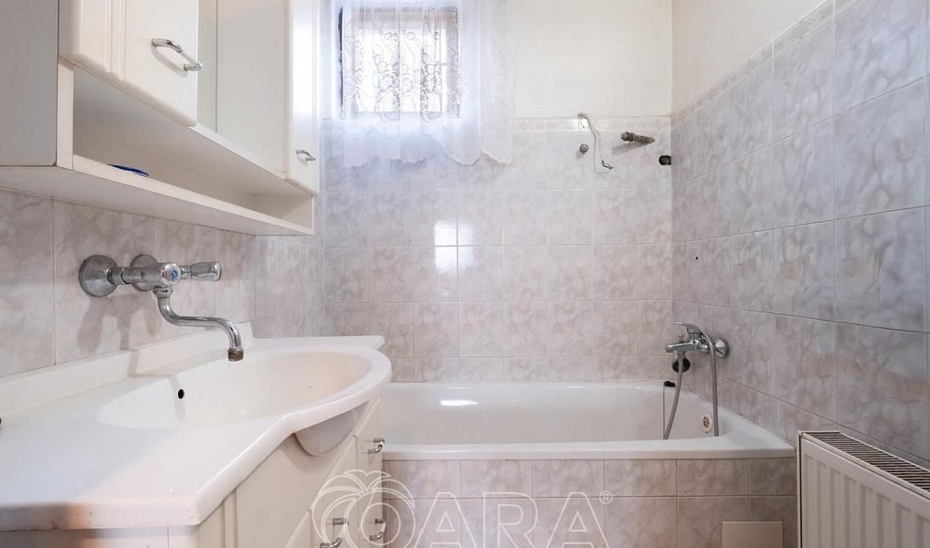 Prodej domu 300 m² s pozemkem 1 482 m², Milovice – náhled fotky 15
