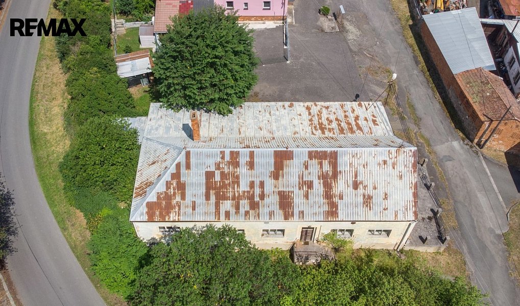 Pronájem skladovacích prostor 325 m², Bor – náhled fotky 5