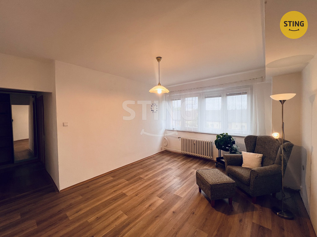 Pronájem bytu 2+1 48 m² – fotografie 2