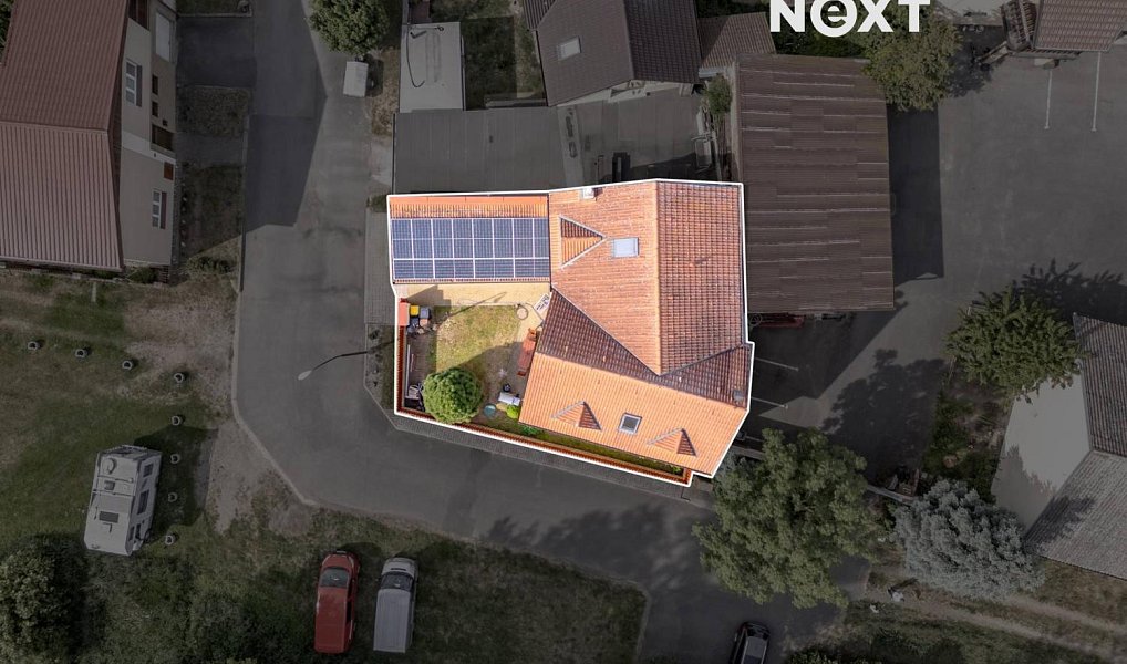 Prodej domu 270 m² s pozemkem 234 m², Lužec nad Vltavou – náhled fotky 2