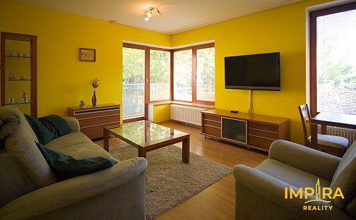 Pronájem bytu 3+kk 62 m², Obchodní, Rudná, okres Praha-západ