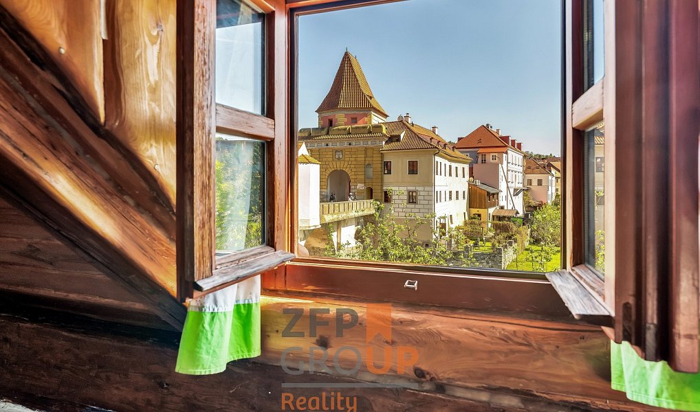 Prodej ubytovacího objektu 143 m², Český Krumlov – náhled fotky 7