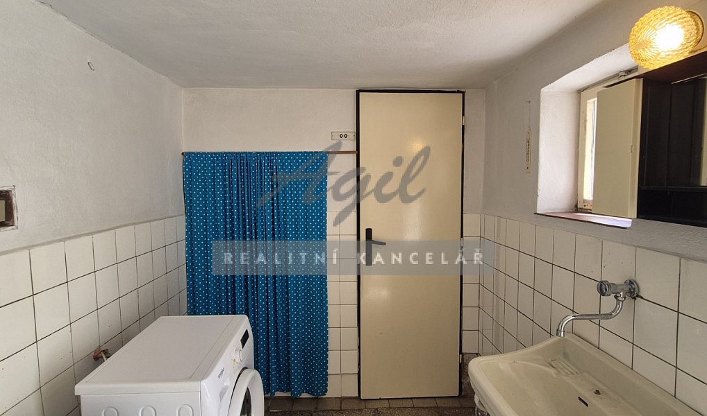 Prodej domu 256 m² s pozemkem 256 m², Šlapanice – náhled fotky 10