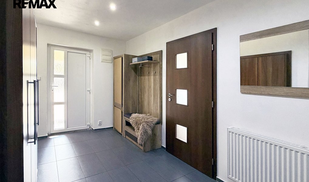 Prodej domu 197 m² s pozemkem 3 575 m², Nejdek – náhled fotky 7