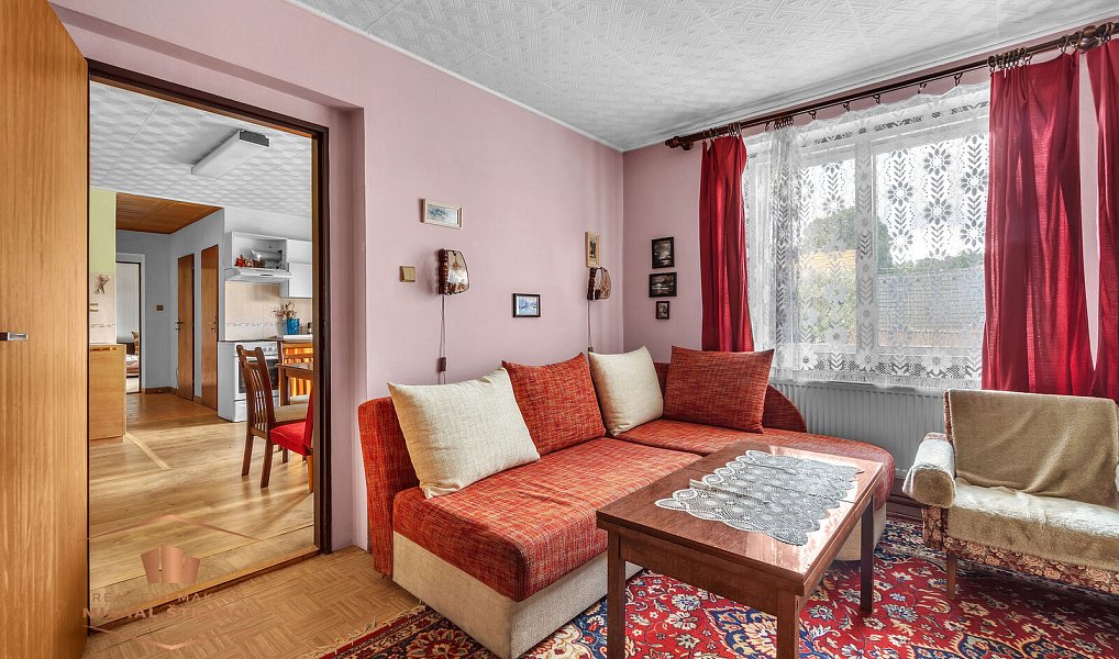 Prodej domu 80 m² s pozemkem 398 m², Rovečné – náhled fotky 8