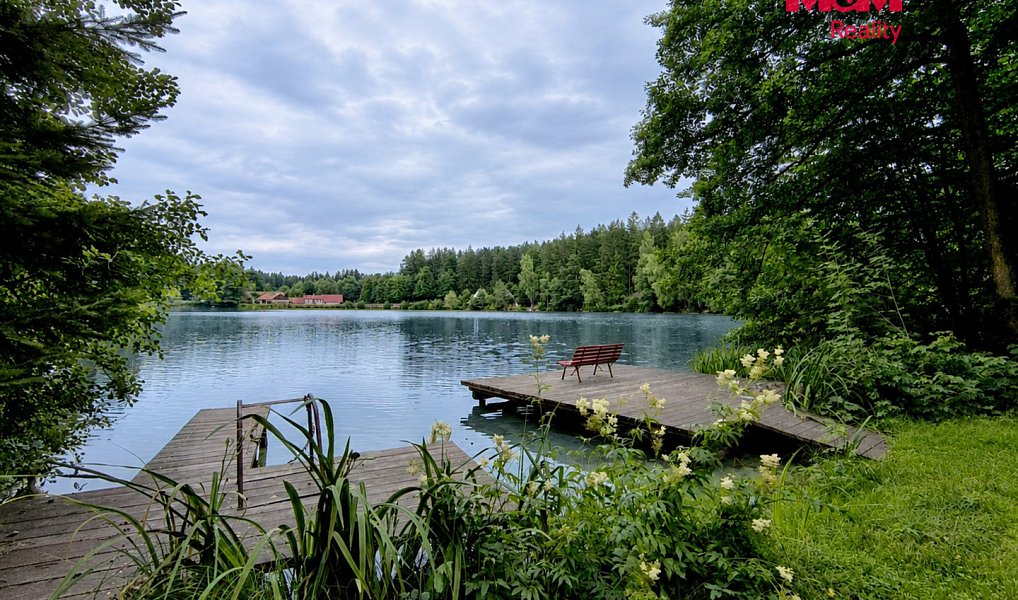 Prodej ubytovacího objektu 777 m², Pojbuky – náhled fotky 3