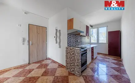 Prodej bytu 3+1 60 m², Mánesova, Sokolov