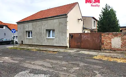 Prodej domu 160 m² s pozemkem 256 m², Schránilova, Lenešice, okres Louny