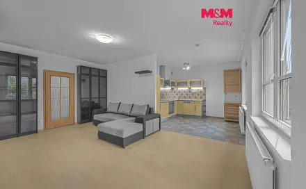 Pronájem bytu 3+kk 84 m²