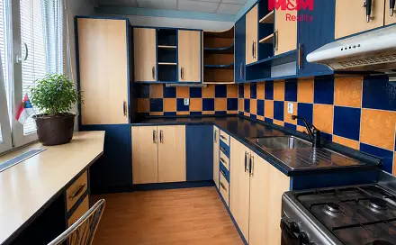 Prodej bytu 3+1 81 m², Koželužská, Kadaň, okres Chomutov