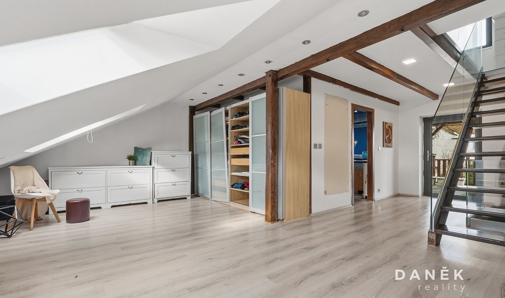 Prodej domu 210 m² s pozemkem 214 m², Ivančice – náhled fotky 12