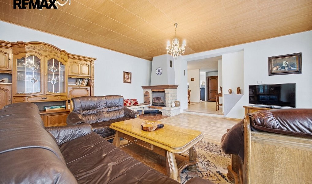 Prodej domu 232 m² s pozemkem 1 207 m², Dolní Břežany – náhled fotky 10