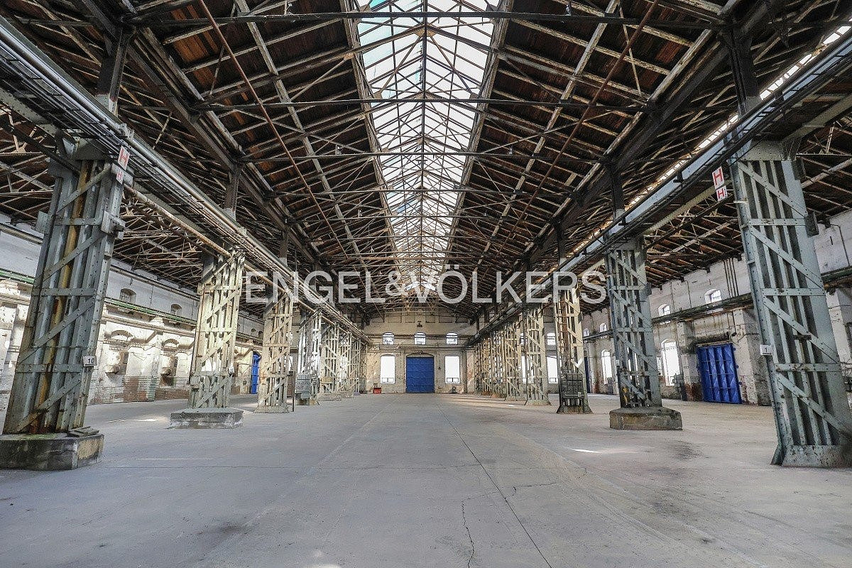 Pronájem skladovacích prostor 2 521 m² – fotografie 4