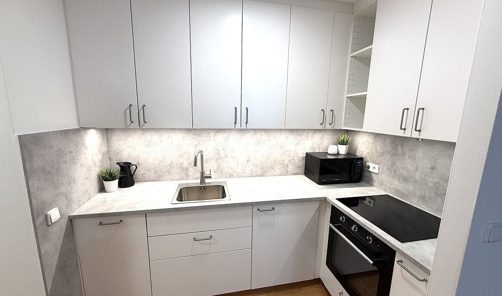 Pronájem bytu 3+kk 68 m², Praha – náhled fotky 2