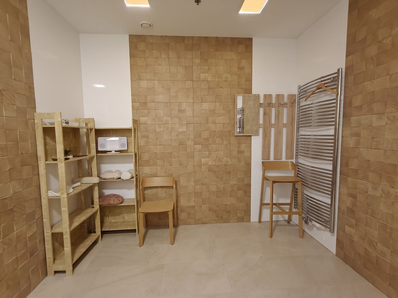 Pronájem obchodních prostor 16 m² – fotografie 3