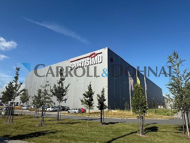 Pronájem skladovacích prostor 4 100 m²