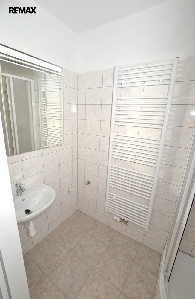 Pronájem bytu 3+kk 72 m² – další