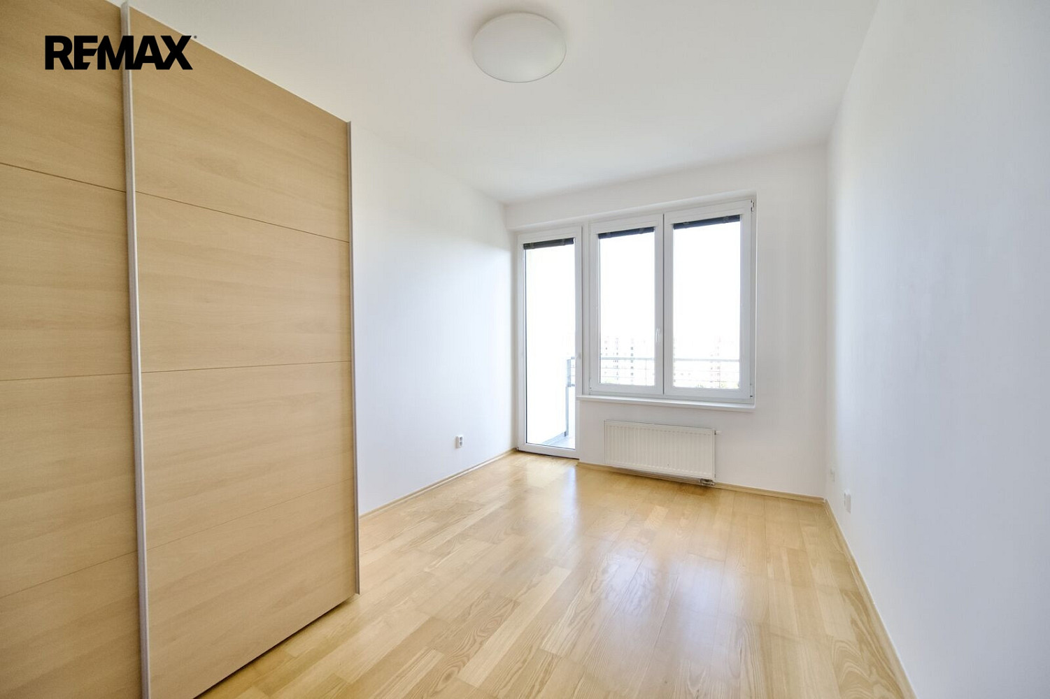 Pronájem bytu 3+1 90 m² – fotografie 4