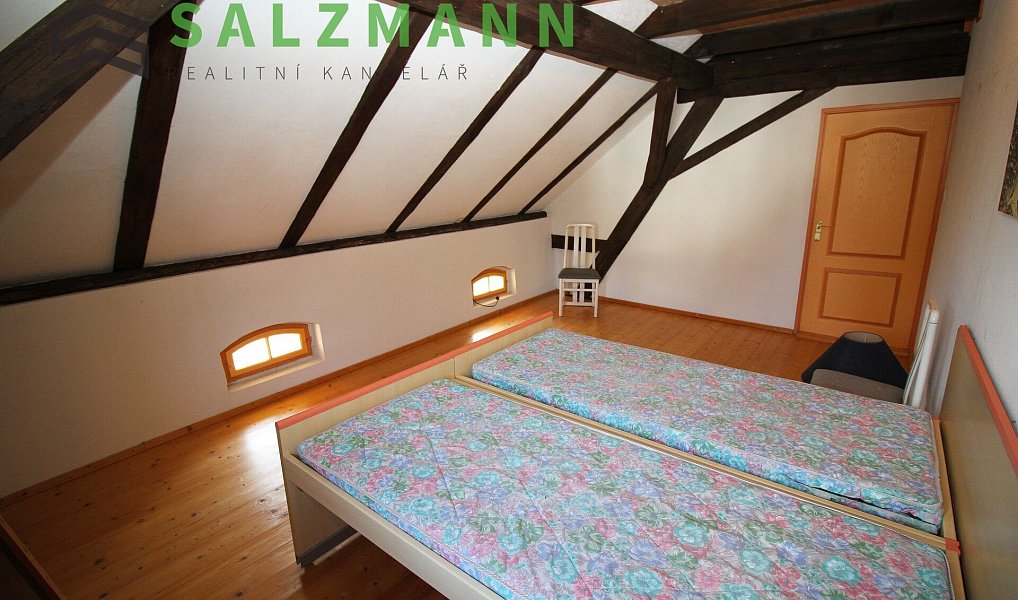 Prodej domu 220 m² s pozemkem 909 m², Hostouň – náhled fotky 22