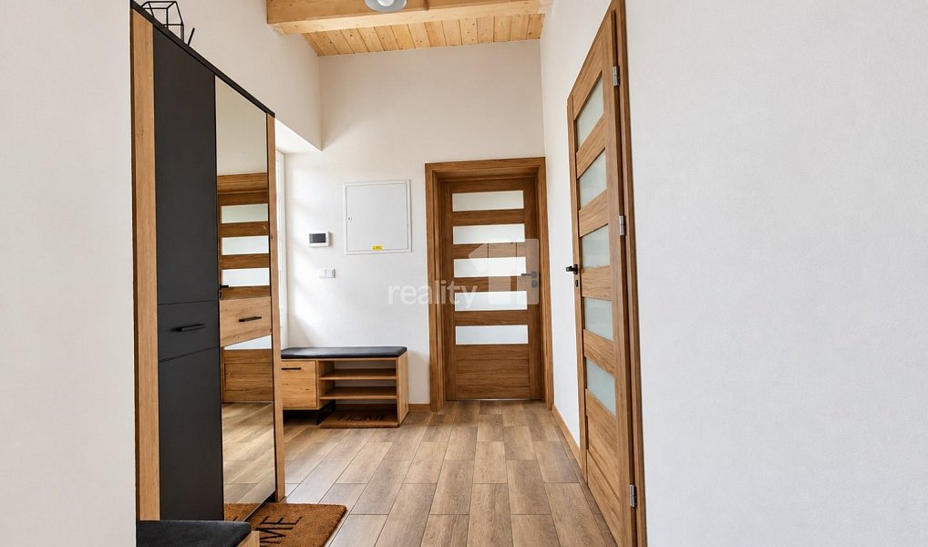 Prodej chaty/chalupy 114 m², Vinary – náhled fotky 25