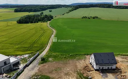 Prodej stavebního pozemku 897 m², Narysov, okres Příbram