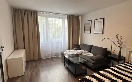 Pronájem bytu 1+1 37 m², Družby, Pardubice - Polabiny