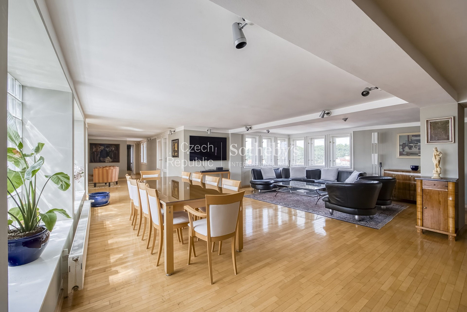 Pronájem bytu 3+kk 250 m² – fotografie 5