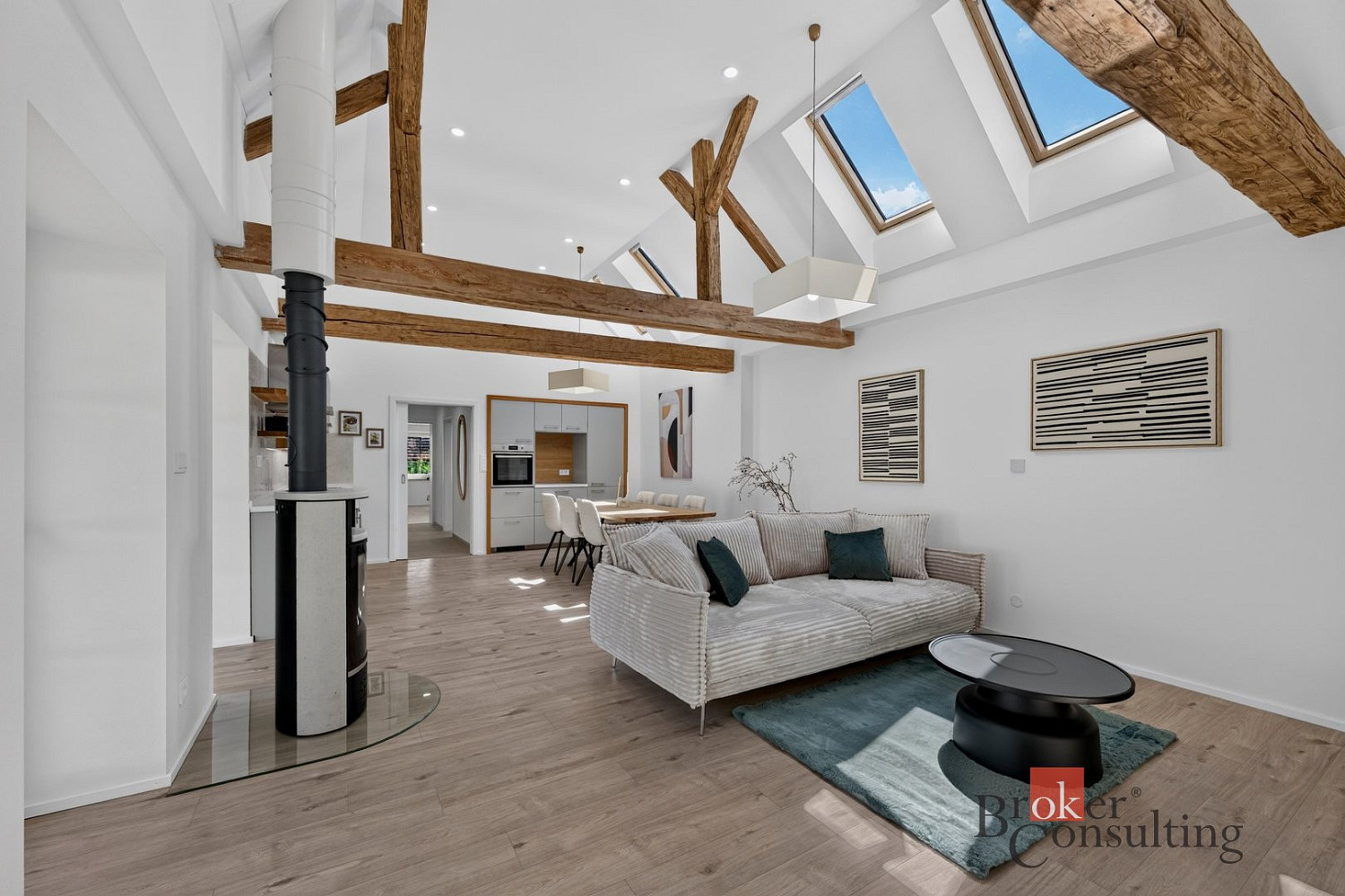 Prodej domu 99 m² s pozemkem 1 376 m²