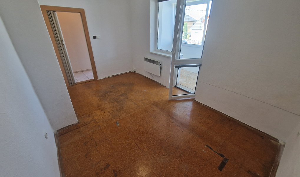 Prodej bytu 3+1 66 m², Otice – náhled fotky 17