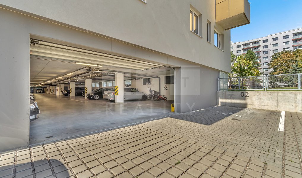 Prodej bytu 4+kk 102 m², Hradec Králové – náhled fotky 18