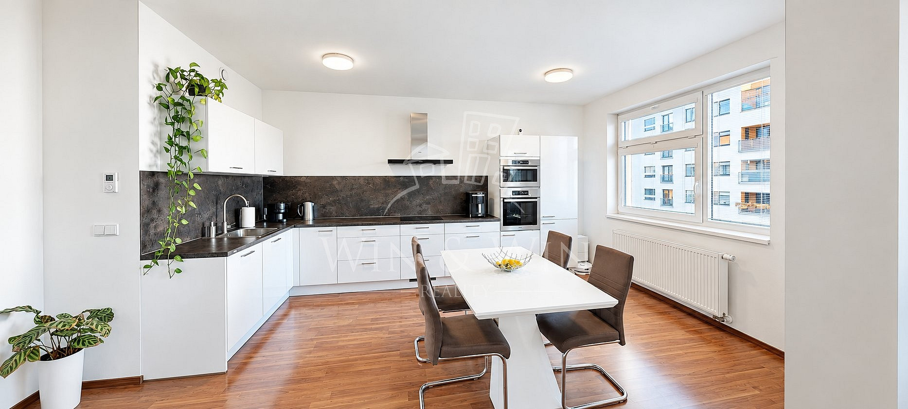 Prodej bytu 3+kk 79 m² – fotografie 3