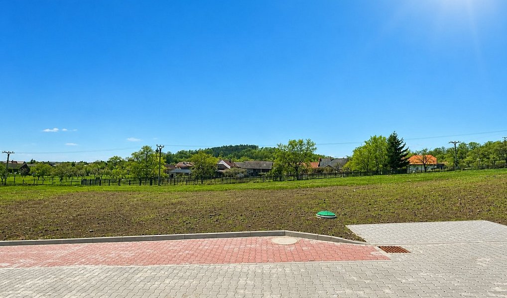 Prodej stavebního pozemku 825 m², Žerčice – náhled fotky 2