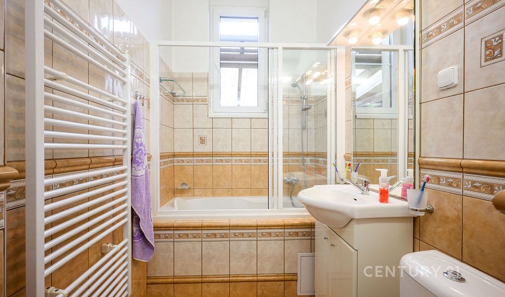 Prodej domu 139 m² s pozemkem 420 m², České Budějovice – náhled fotky 18