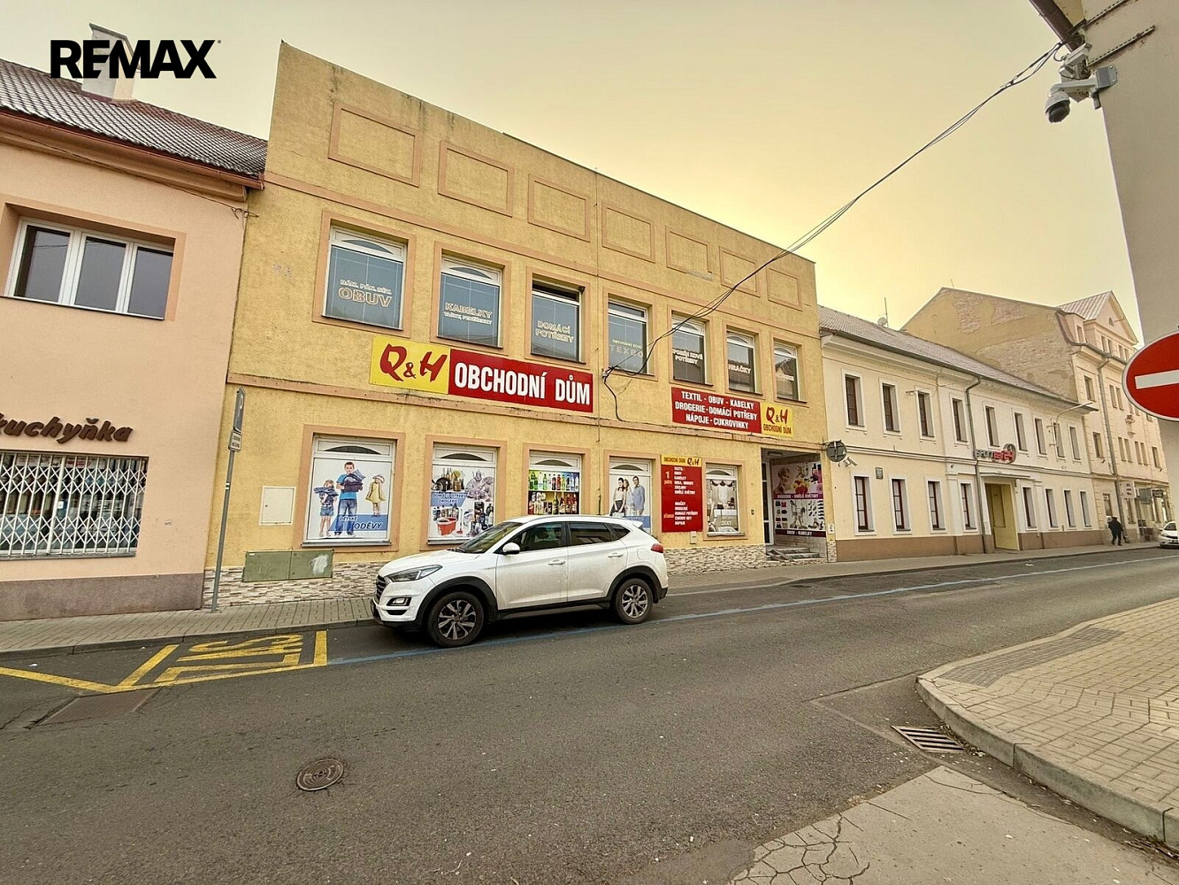 Prodej obchodních prostor 467 m²