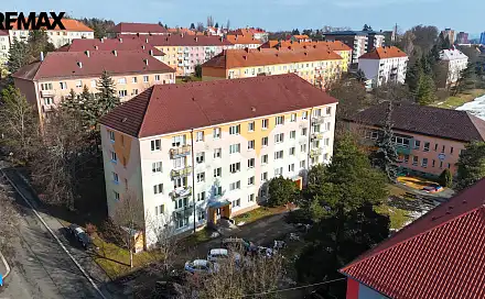 Prodej bytu 3+1 64 m², Školní, Tachov