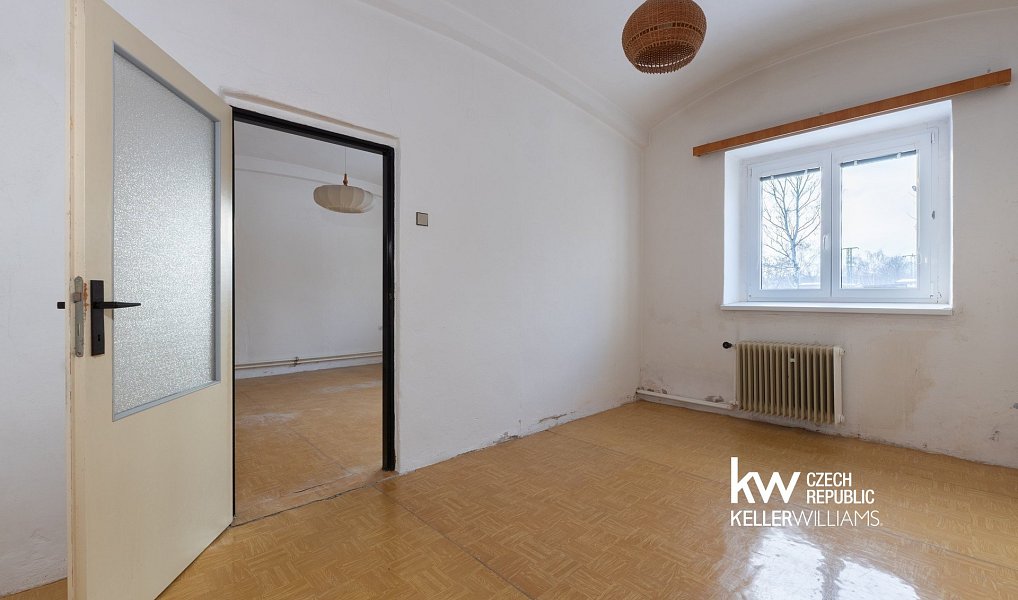 Prodej domu 160 m² s pozemkem 1 041 m², Jeníkov – náhled fotky 11