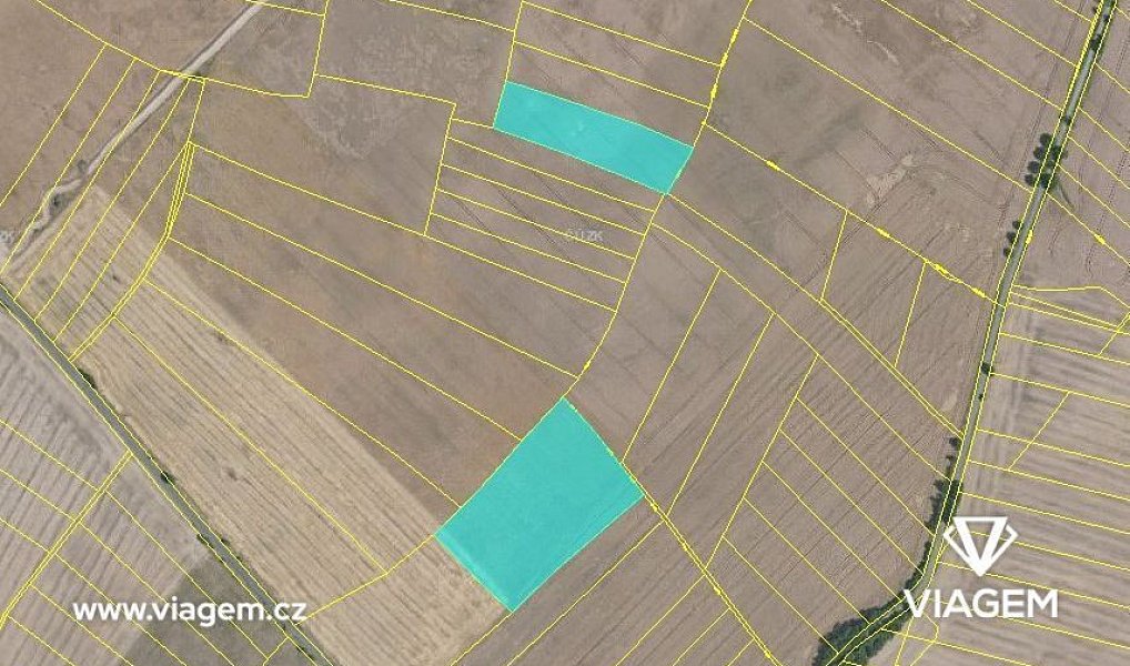 Prodej pole 3 762 m², Veliká Ves – náhled fotky 3