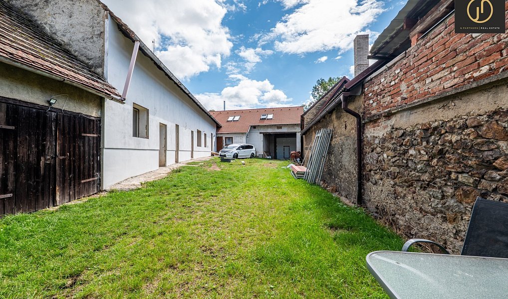Prodej domu 203 m² s pozemkem 1 153 m², Hředle – náhled fotky 43