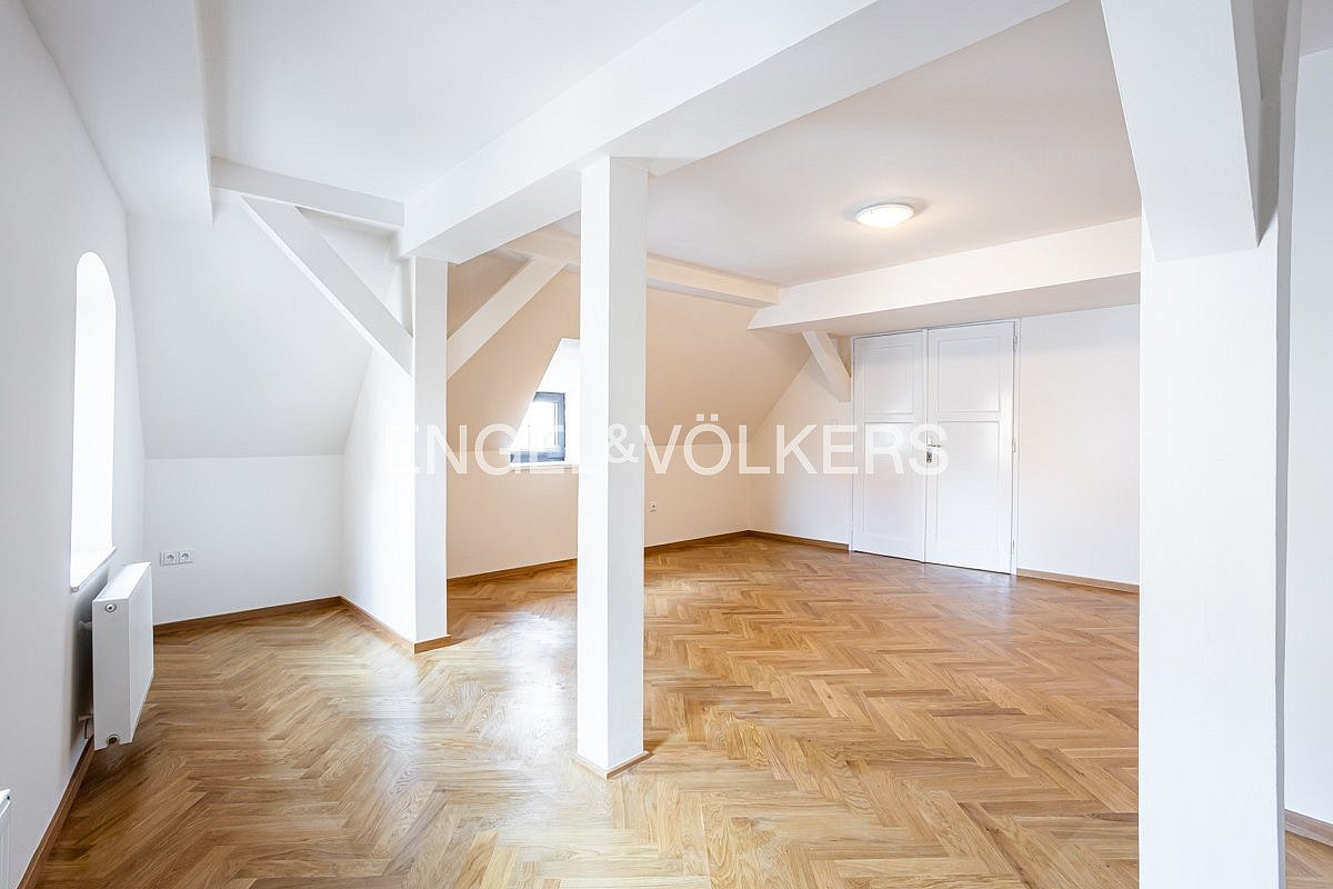 Pronájem bytu 2+kk 89 m² — photo 5