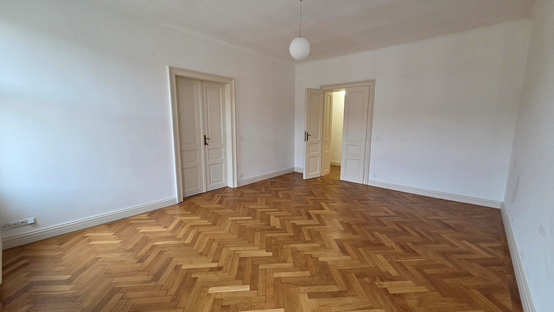 Pronájem bytu 3+kk 123 m² – fotografie 4