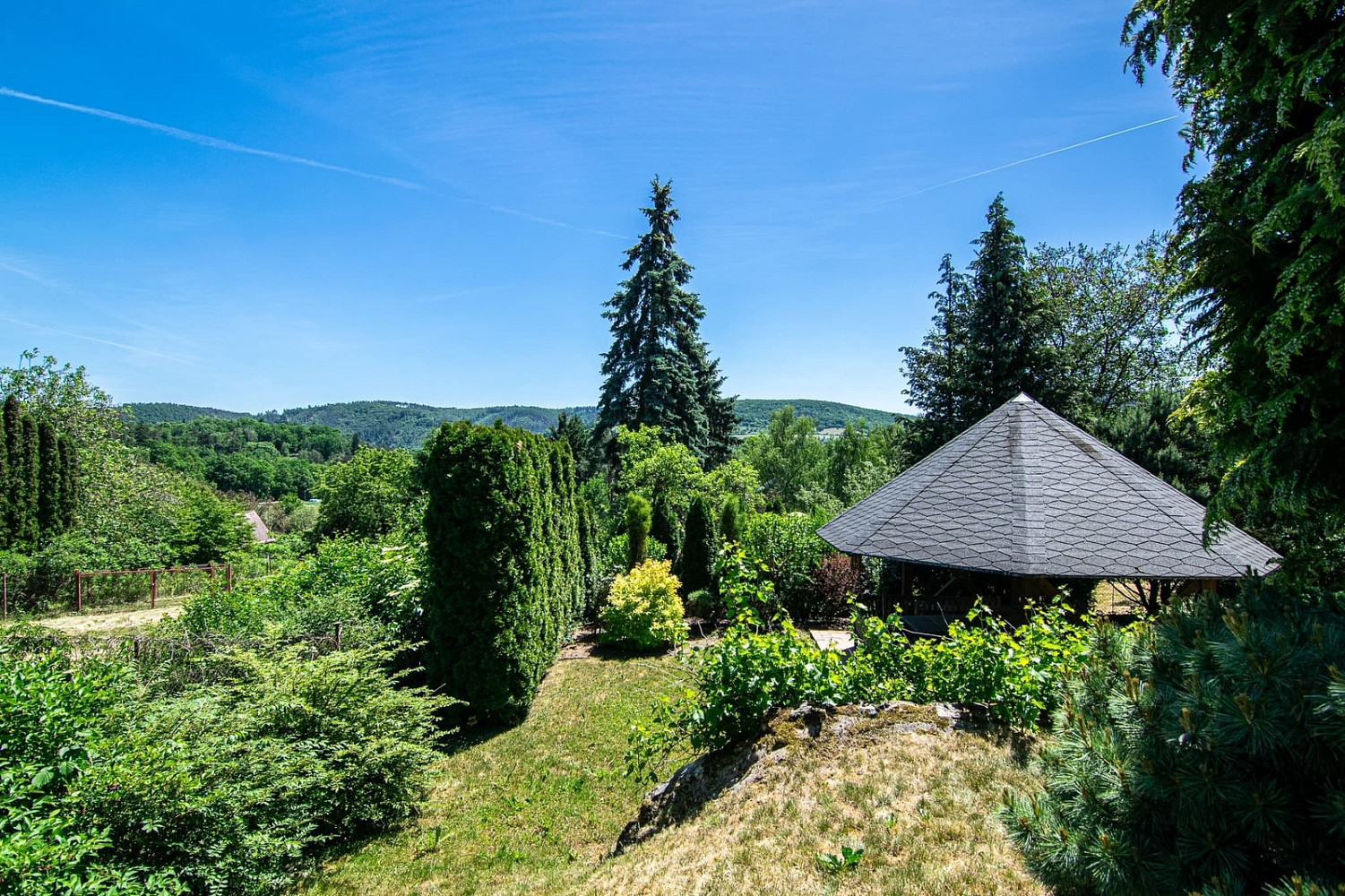 Prodej domu 560 m² s pozemkem 2 497 m² — photo 4