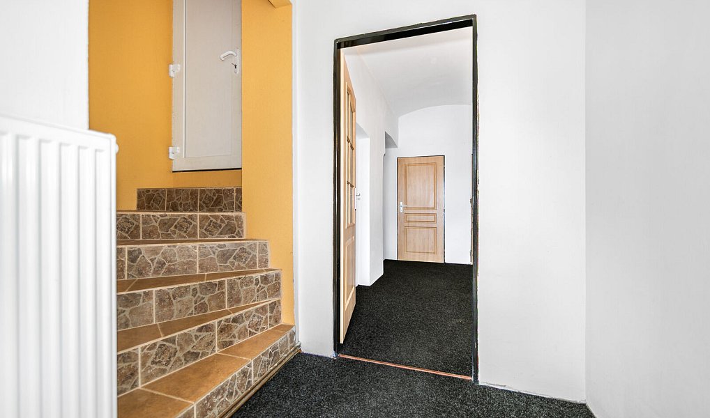 Prodej domu 120 m² s pozemkem 554 m², Teplá – náhled fotky 9
