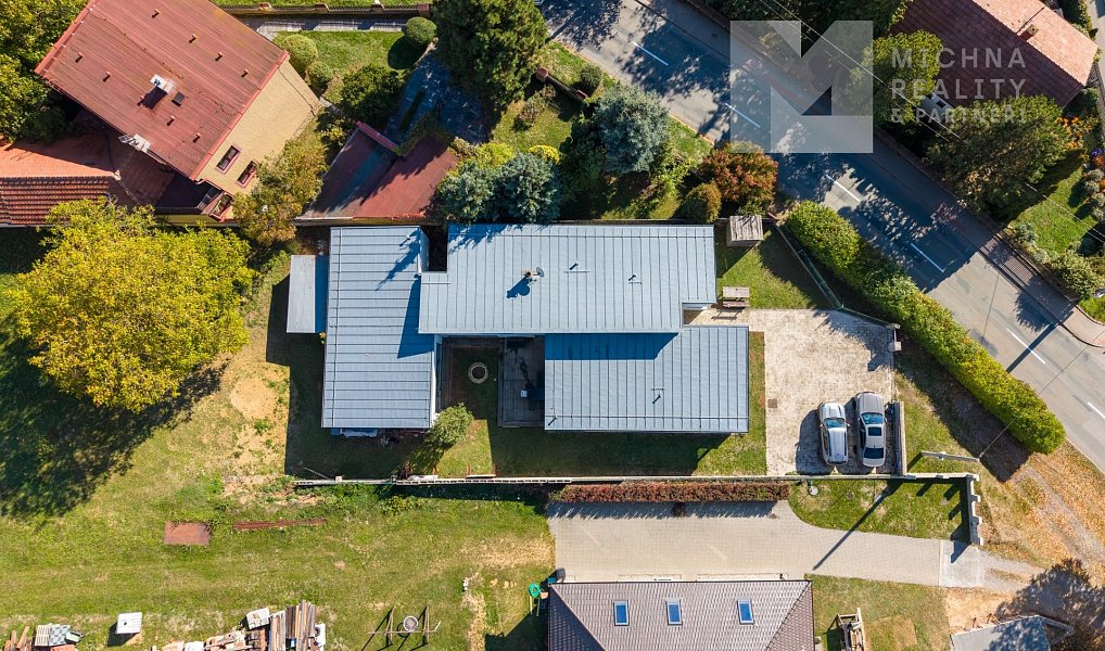 Prodej domu 221 m² s pozemkem 4 496 m², Žernovník – náhled fotky 3