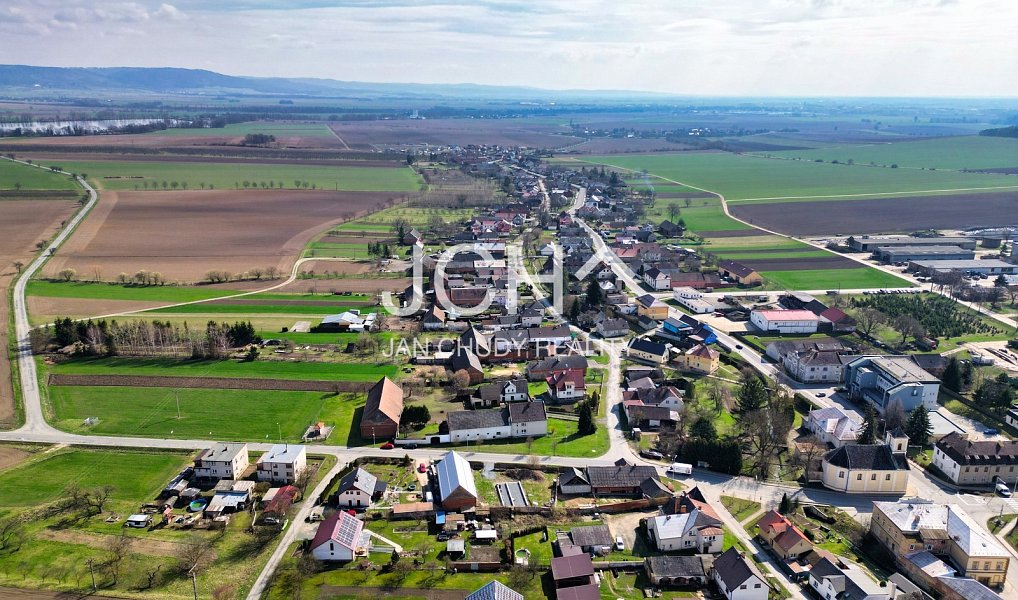 Prodej stavebního pozemku 722 m², Troubelice – náhled fotky 10