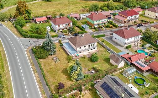 Prodej domu 214 m² s pozemkem 1 092 m², Trstěnice, okres Cheb